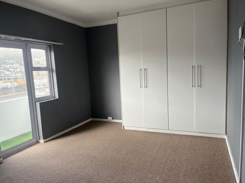 To Let 2 Bedroom Property for Rent in Fish Hoek Western Cape